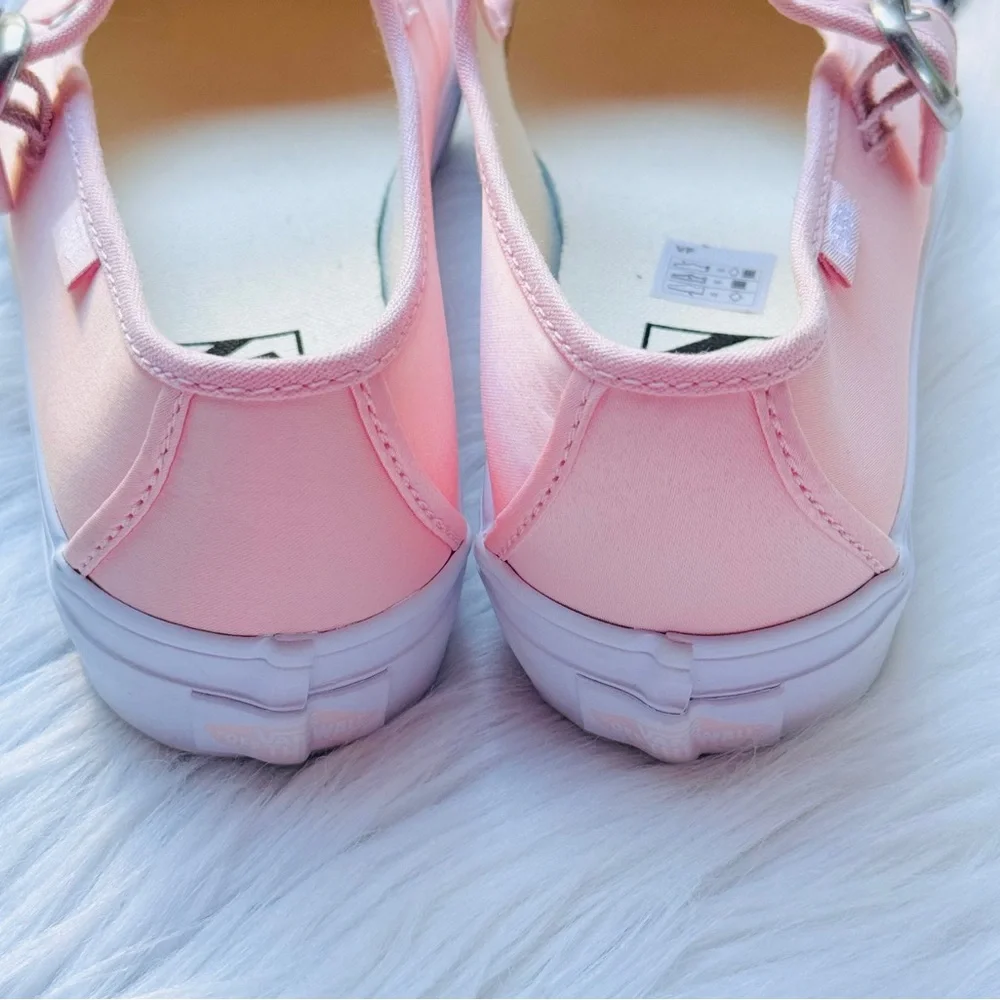 NEW | Vans Mary Jane Style 93 Sneakers